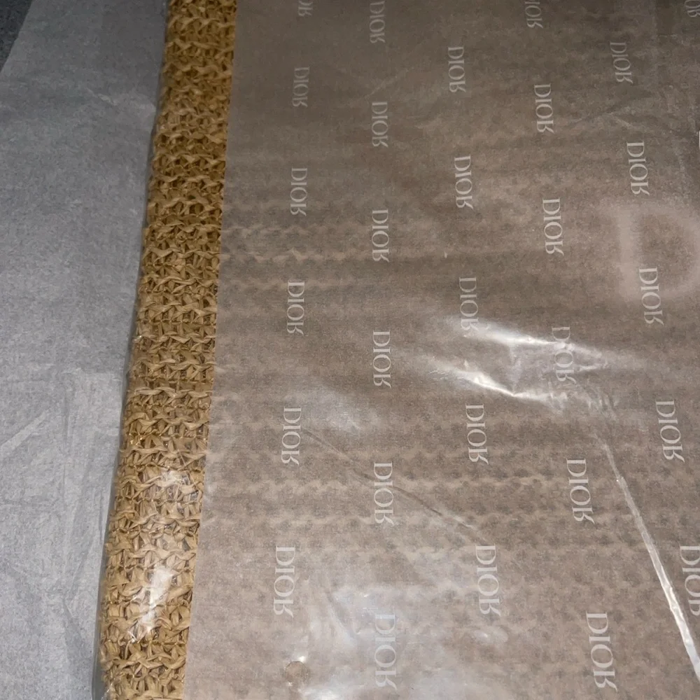 🆕 Christian Dior Straw Totebag - Picture 3 of 8